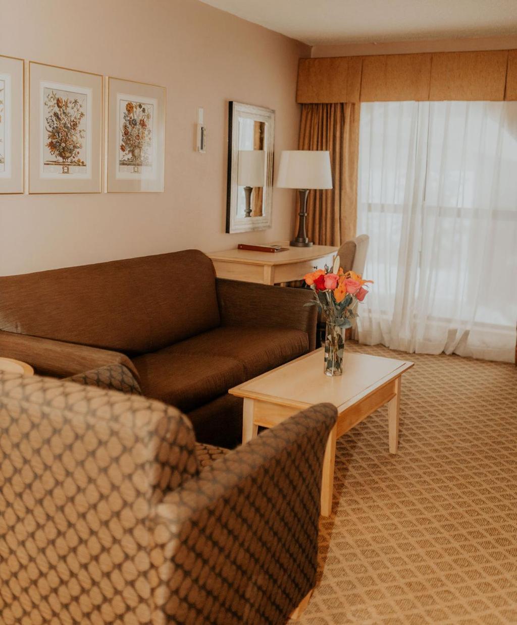 Wallace Inn Extérieur photo